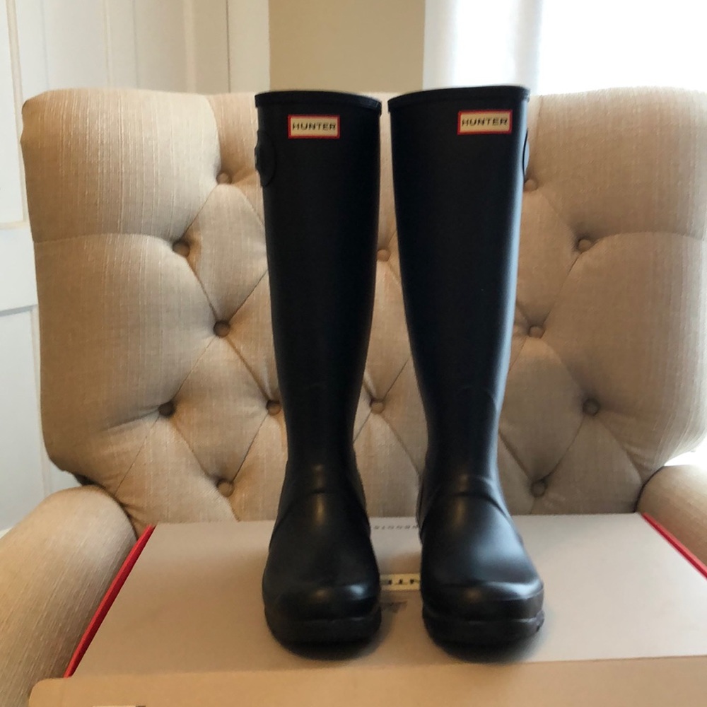 Hunter Matte Black Rain Boots